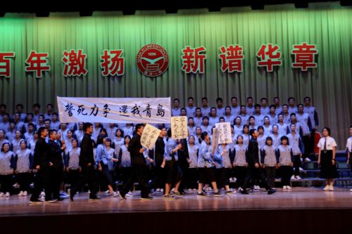 傳誦經(jīng)典 譜寫芳華——臨汾一中第十九屆校園文化藝術(shù)節(jié)高一年級(jí)大型詩文吟誦比賽側(cè)記